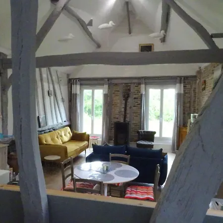 Charming In The Baie De Somme Boismont (Somme)