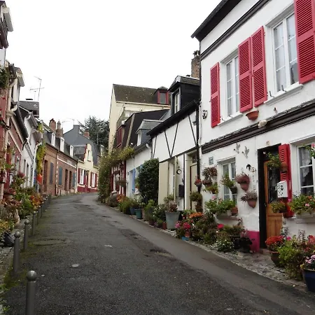 Charming In The Baie De Somme Boismont (Somme)